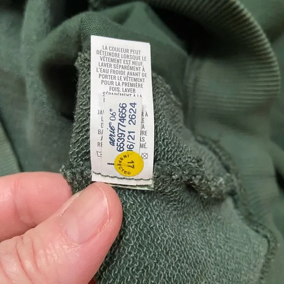 aerie Oversized Green Pullover V Neck Collared Sweatshirt Size Medium - Picture 12 of 12